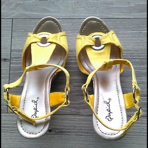 Qupid yellow wedge sandals